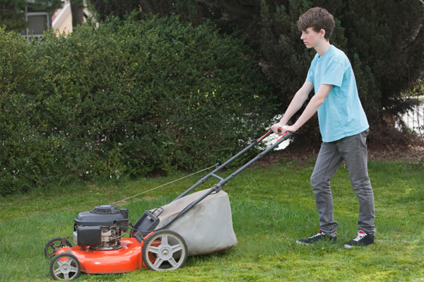teen-mowing-lawn_fwvabi.jpg
